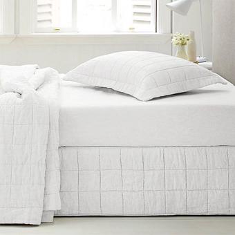 Abbotson Linen Quilted Bed Skirt (White)