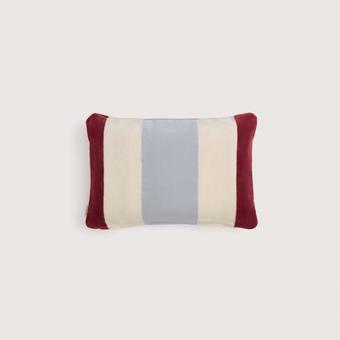 Apolle Beach Pillow (moonstone)