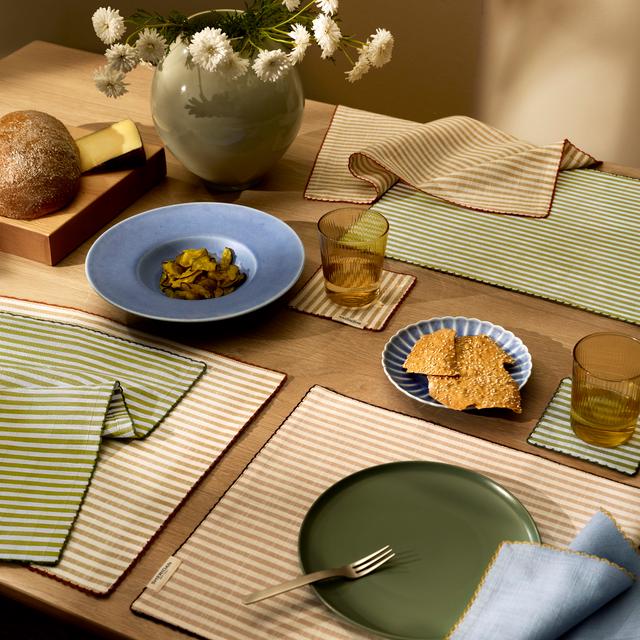 Vina Placemat Set - Two Pack