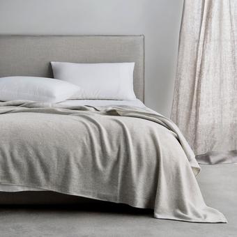 Clara Wool Blanket (bone)