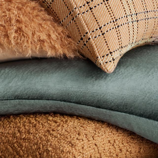 Rey Square Cushion
