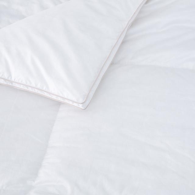 Pure Indulgence 95/5 Goose Down & Feather Quilt