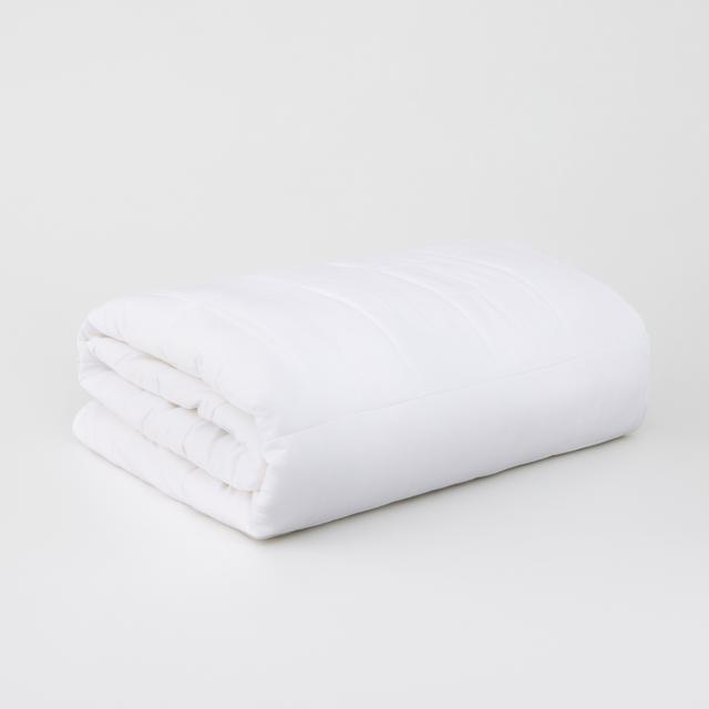 Pure Indulgence 85/15 Goose Down & Feather Quilt