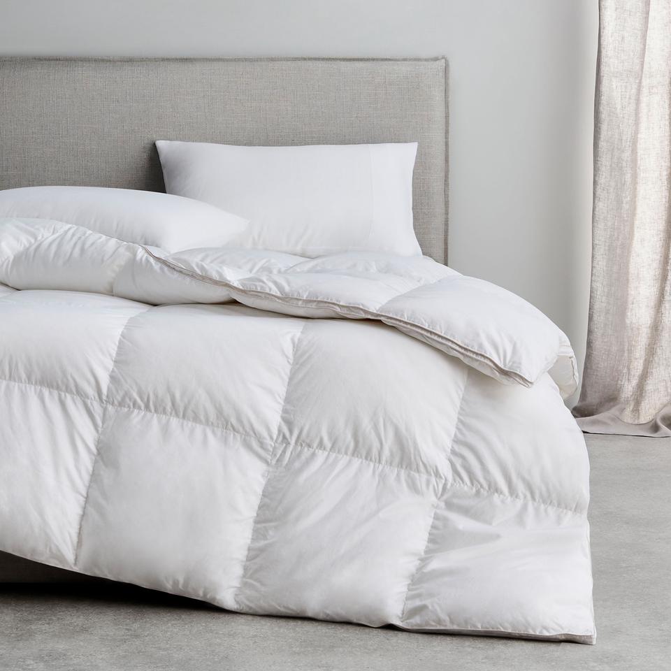 Pure Indulgence 95/5 Hungarian Goose Down and Feather Quilt with Cotton Cover – Made in Denmark