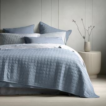 Reilly Bed Cover (chambray)