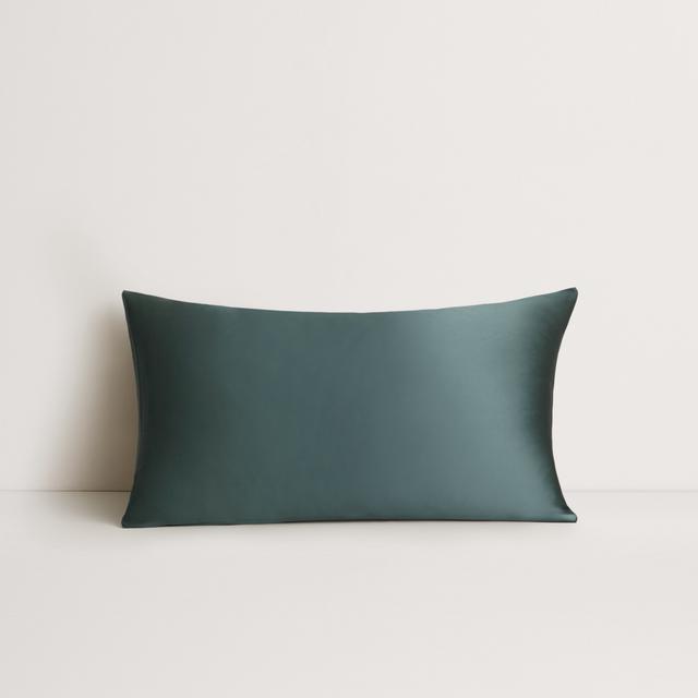 Lanham Silk Pillowcase in ivy