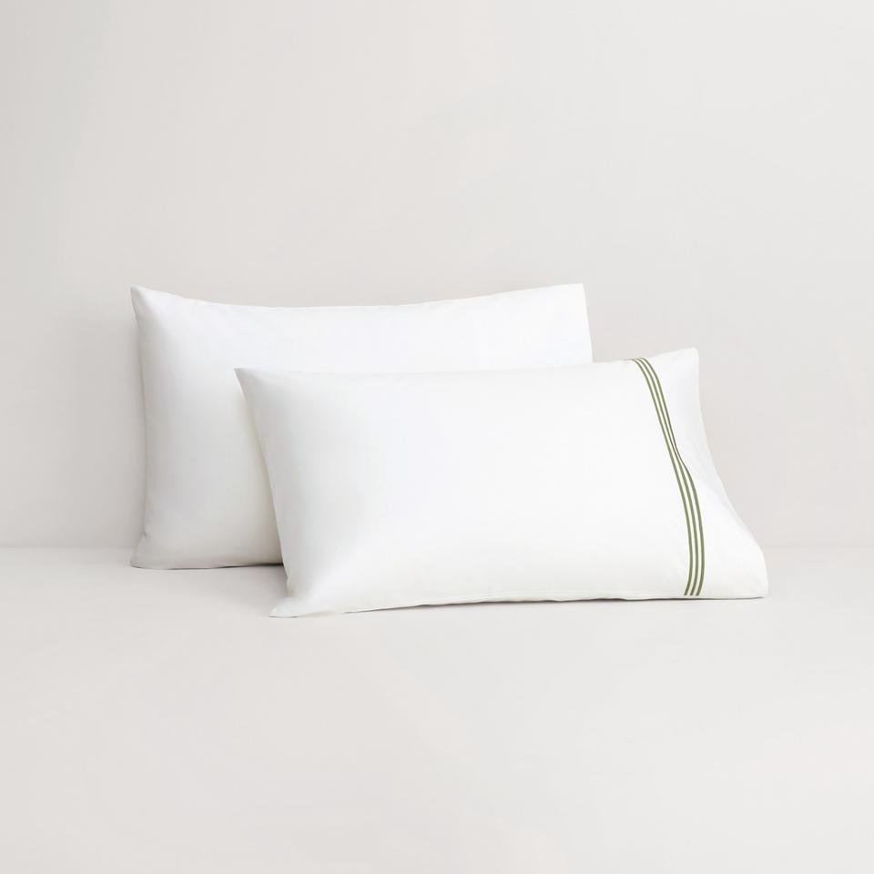 1200TC Palais Pillowcase Pair in snow/moss