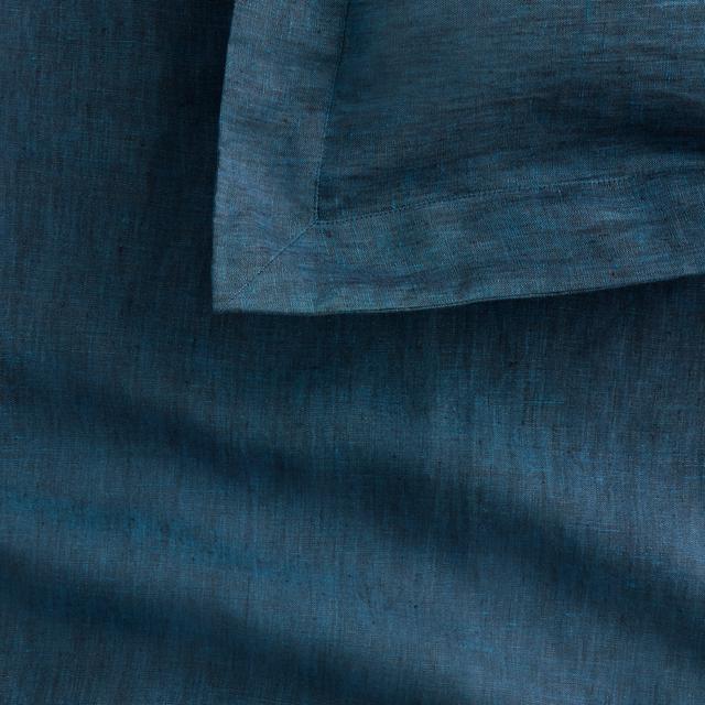 Abbotson Linen Tailored Pillowcase Pair in deep blue marle