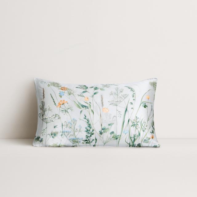 Lanham Limited Edition Pillowcase in moonstone