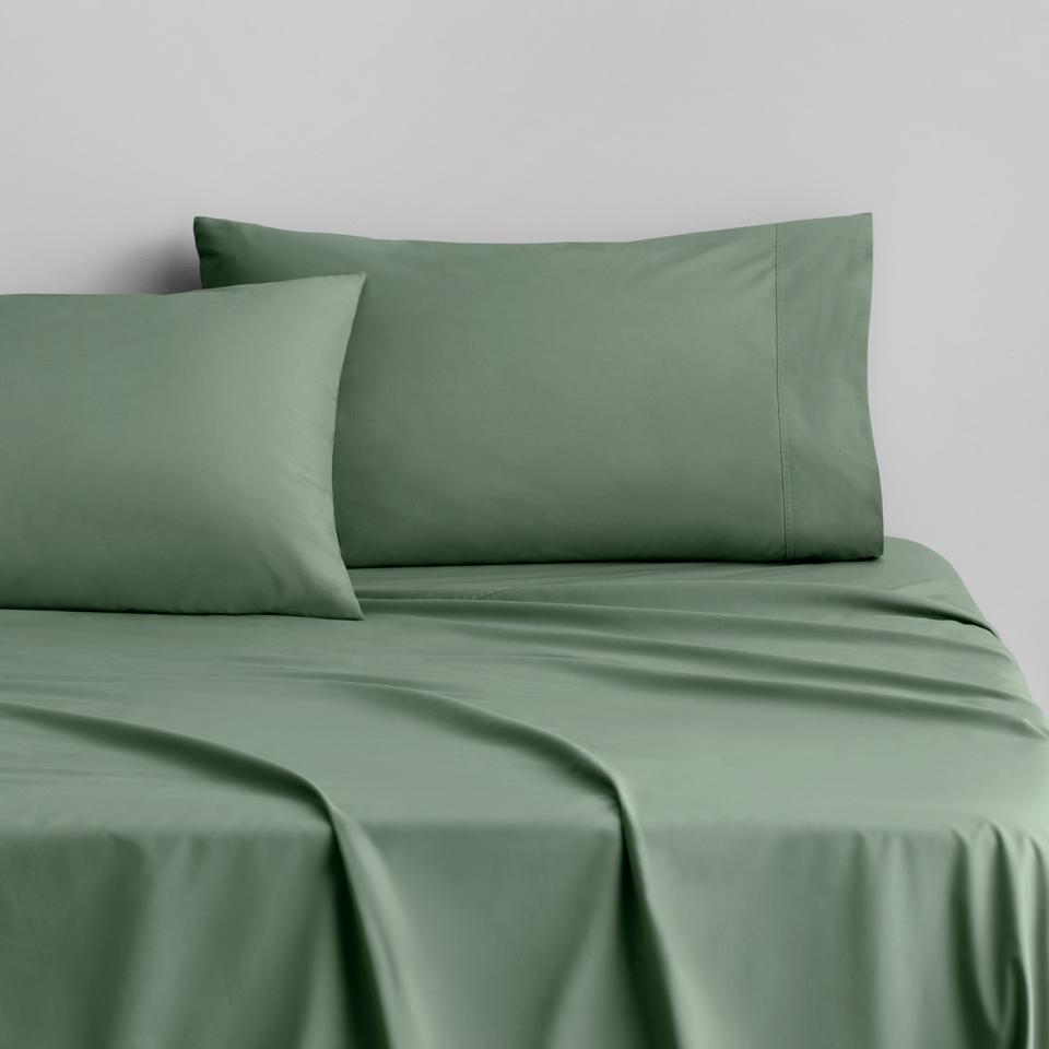 Byren Percale Sheet Set in Sage