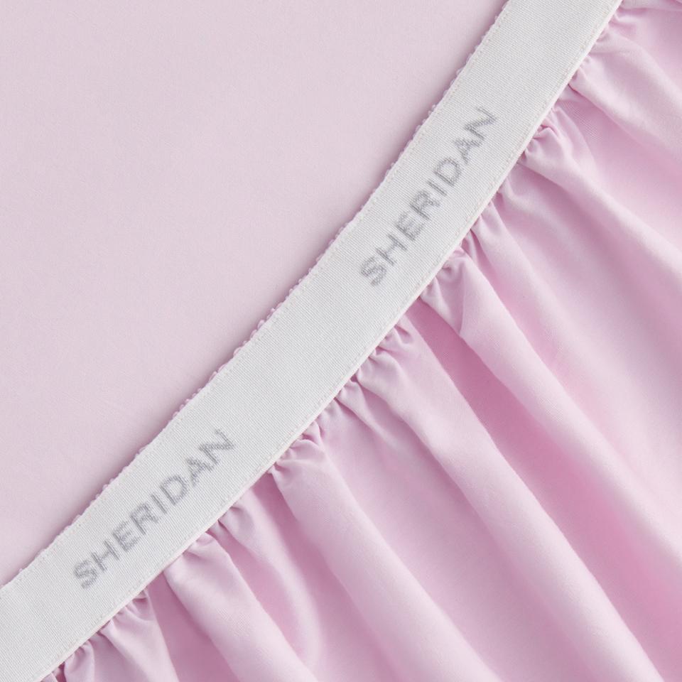 Bayley Washed Cotton Fitted Sheet in violet ice