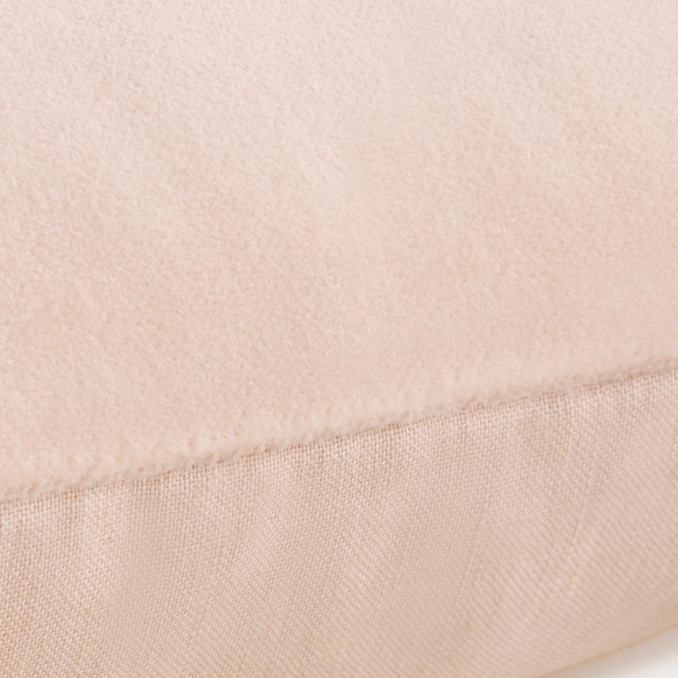 Tessino Linen Breakfast Cushion in pink salt