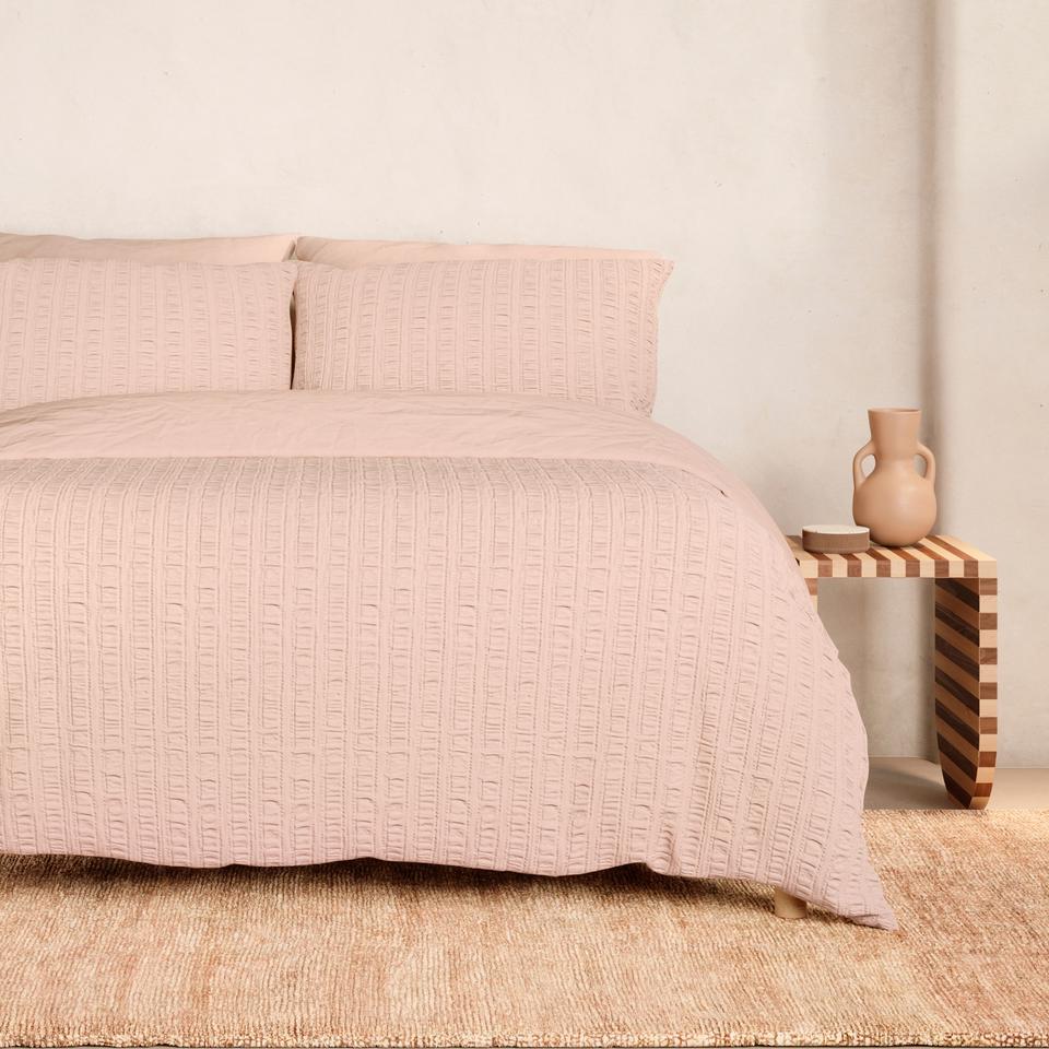 Textures Seersucker Stripe Quilt Cover Set