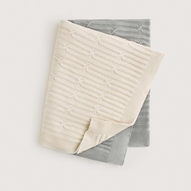 Lenno Throw in powder grey