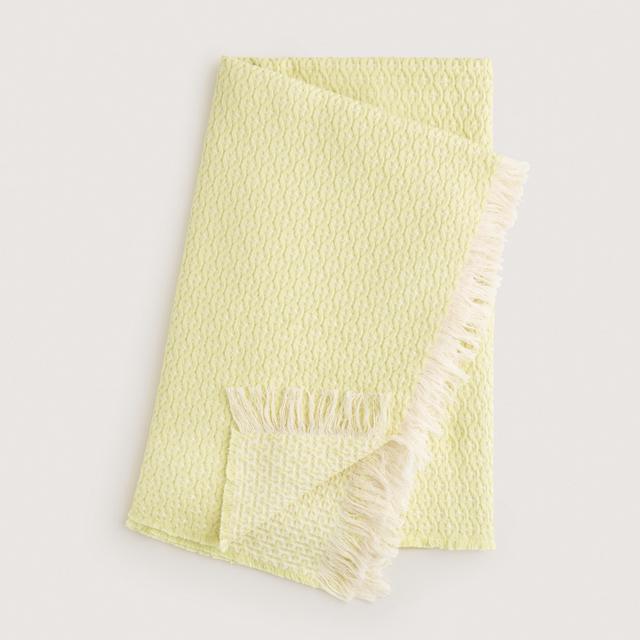 Sunisa Throw in lemon