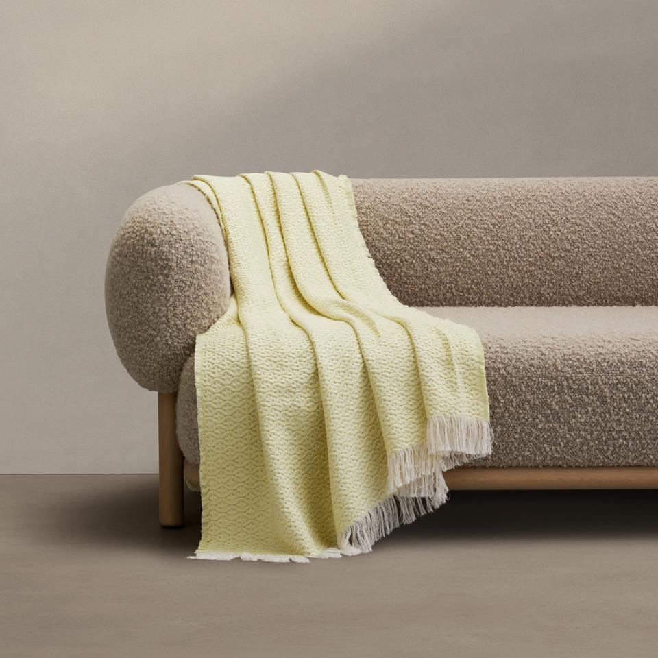 Sunisa Throw in lemon