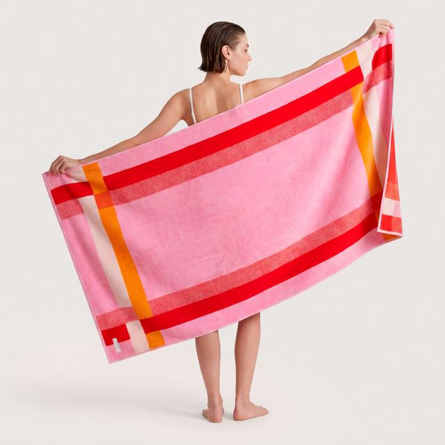 Elysun Beach Towel in sweet pea