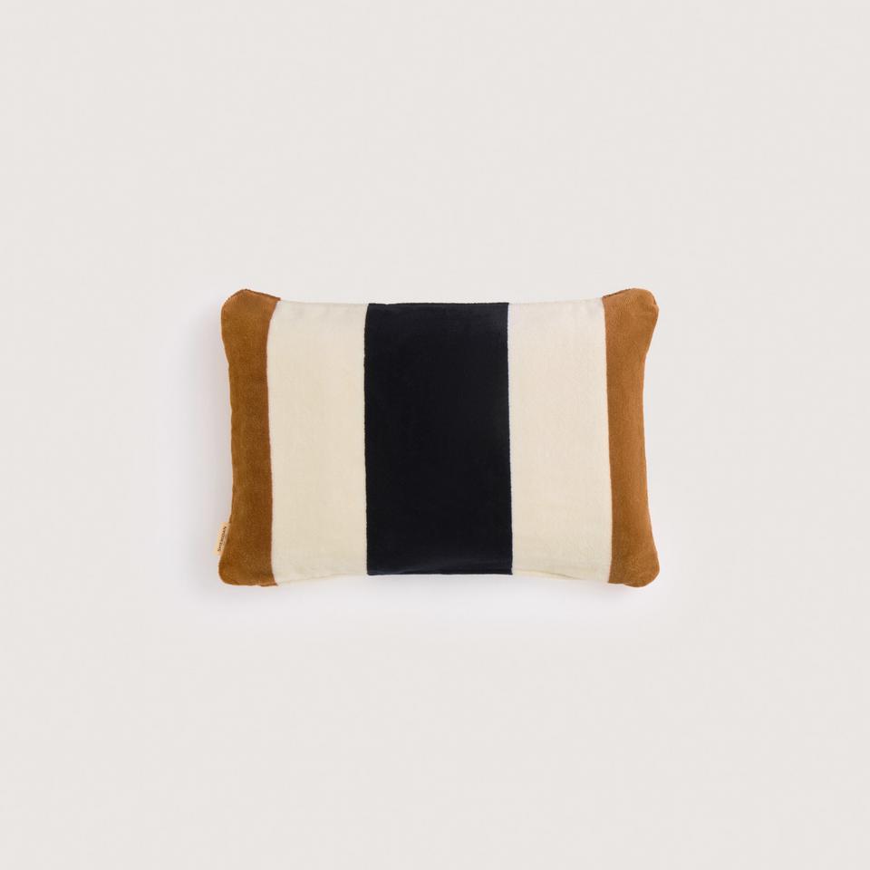 Apolle Beach Pillow
