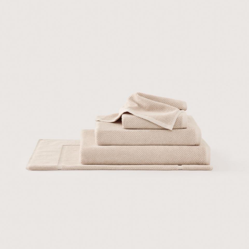 Calloway Towel Collection oatmeal