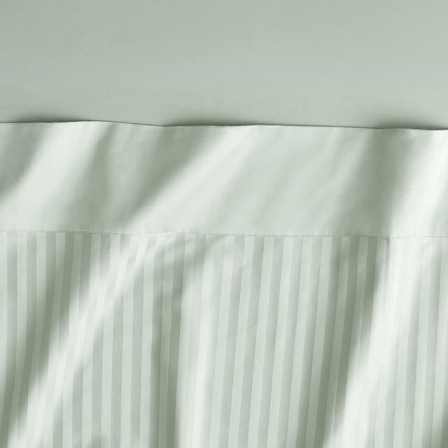 1200TC Millennia Tailored Pillowcase in light peppermint